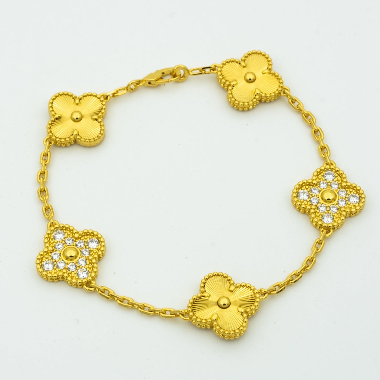 [Royal Top] CLOVER 5 MOTIF LASER BRACELET COLLECTION