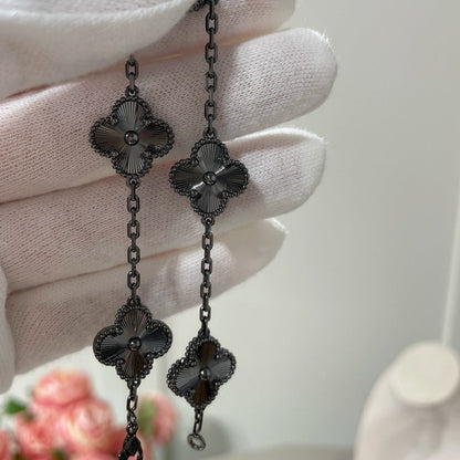 [Royal Top]CLOVER 5 MOTIF BLACK BRACELET