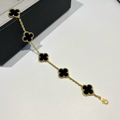 [Royal Top] CLOVER 5 MOTIF ONYXS BRACELET COLLECTION
