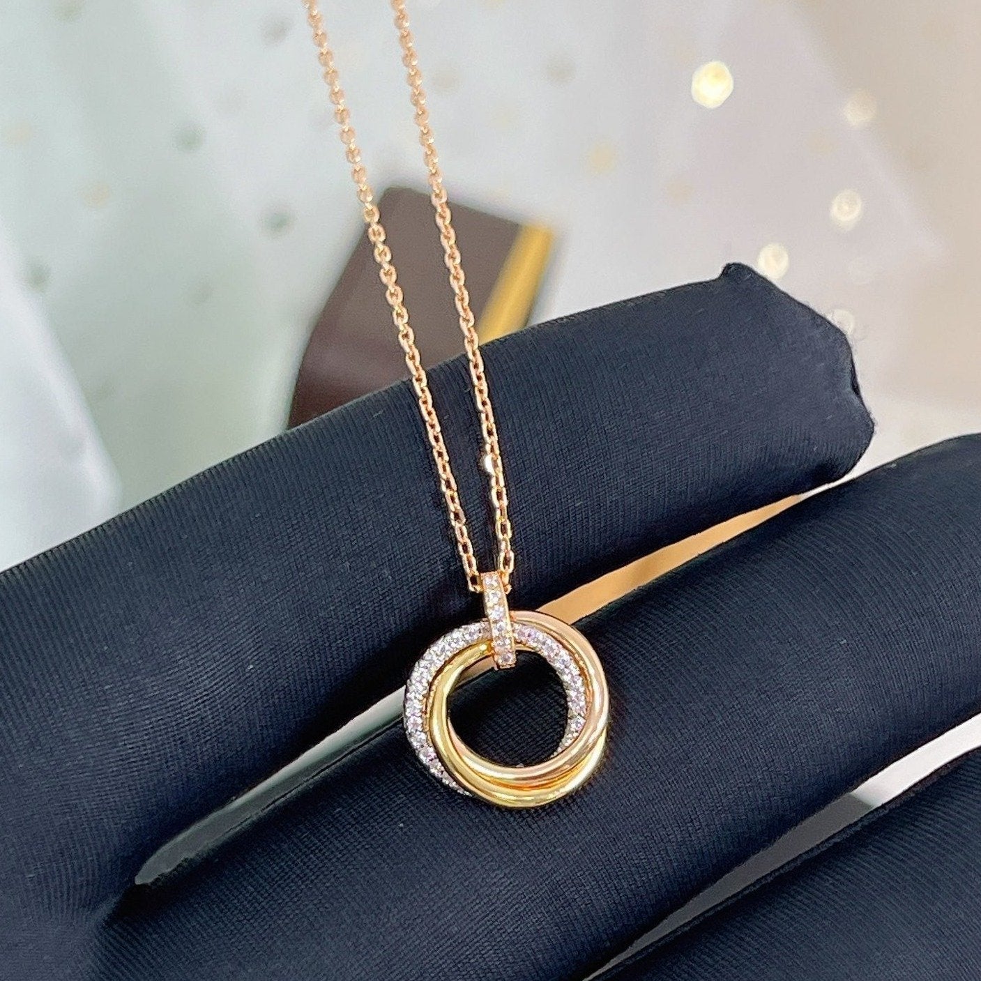 [Royal Top]TRINITY NECKLACE SILVER GOLD PINK GOLD DIAMONDS