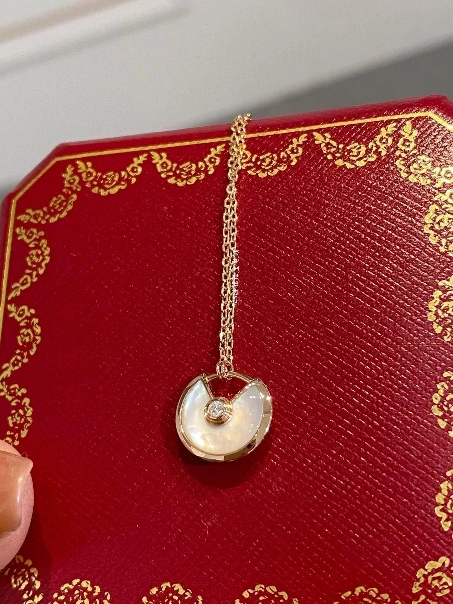 [Royal Top]AMULETTE ROSE GOLD MOP NECKLACE