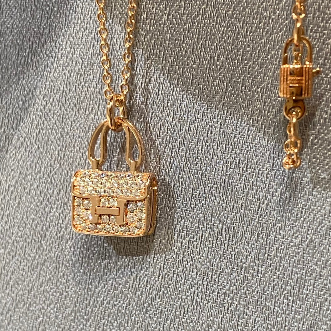 [Royal Top]CONSTANCE PEDANT DIAMOND NECKLACE