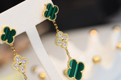[Royal Top]CLOVER EARRINGS GOLD MALACHITE DIAMOND 3 MOTIF