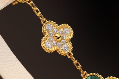 [Royal Top]CLOVER EARRINGS GOLD MALACHITE DIAMOND 3 MOTIF