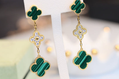 [Royal Top]CLOVER EARRINGS GOLD MALACHITE DIAMOND 3 MOTIF