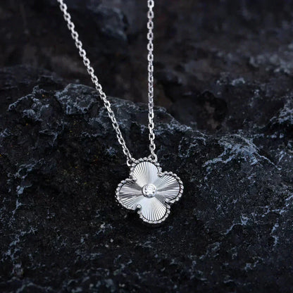 [Royal Top]CLOVER  15MM DIAMOND LASER NECKLACE SILVER