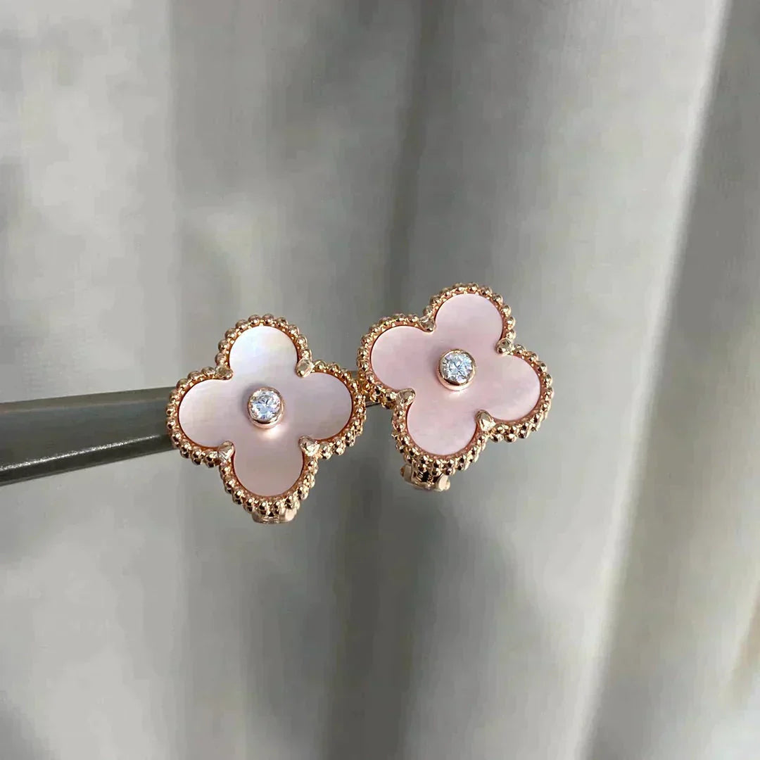 [Royal Top]CLOVER MEDIUM 1 MOTIFS  PINK MOP DIAMOND EARRINGS