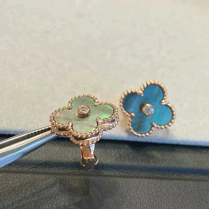 [Royal Top]CLOVER MEDIUM 1 MOTIFS GRAY MOP  DIAMOND EARRINGS