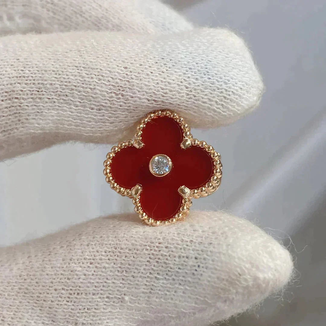 [Royal Top]CLOVER MEDIUM 1 MOTIFS CARNELIAN  DIAMOND earrings
