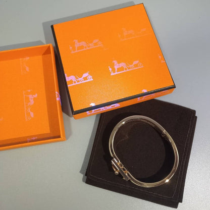 [Royal Top]H YELLOW BRACELET