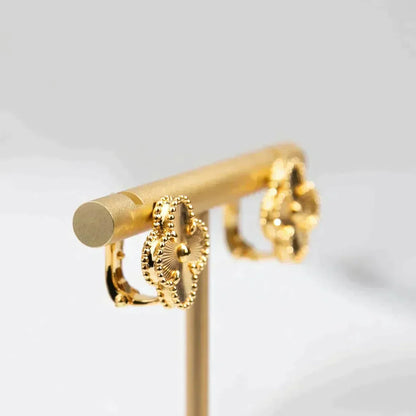 [Royal Top]CLOVER MEDIUM 1 MOTIFS LASER EARRINGS