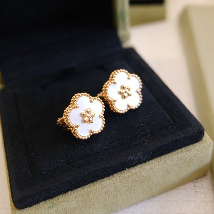 [Royal Top]LUCKY PINK GOLD WHITE MOP EARRINGS