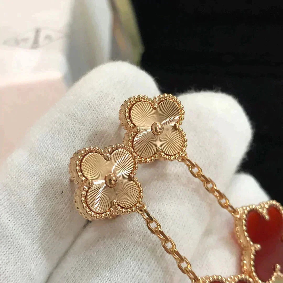 [Royal Top]CLOVER 2 MOTIF  LASER CARNELIAN EARRINGS