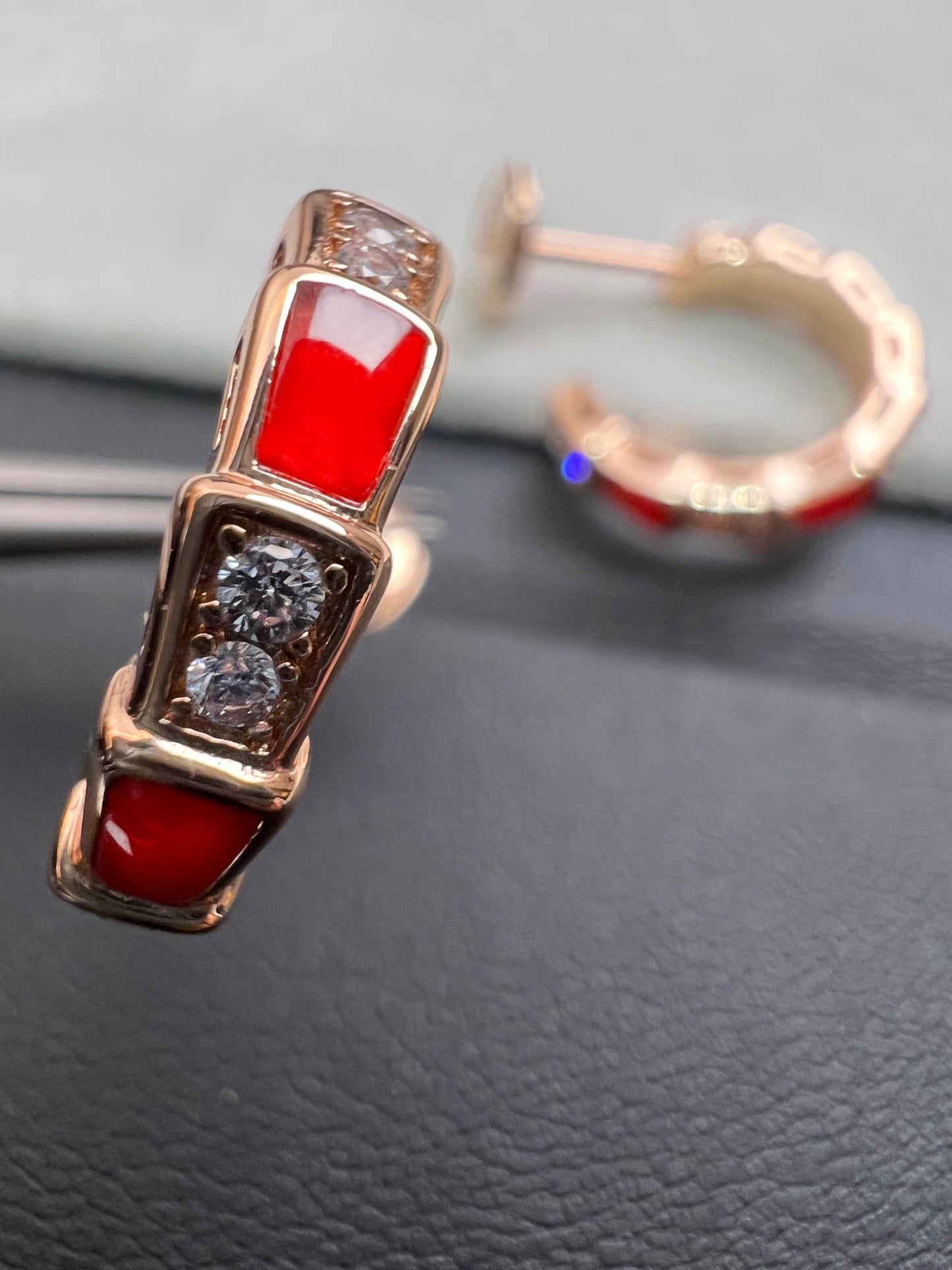 [Royal Top]SERPENTI CARNELIAN PINK GOLD EARRINGS