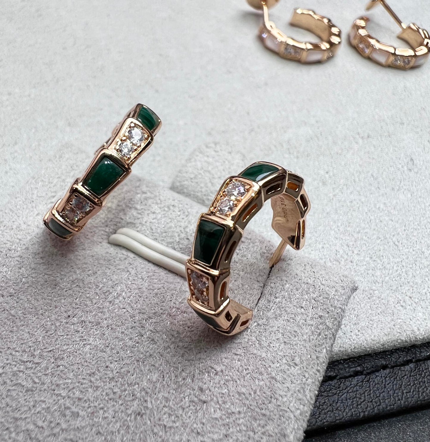 [Royal Top]SERPENTI MALACHITE PINK GOLD EARRINGS