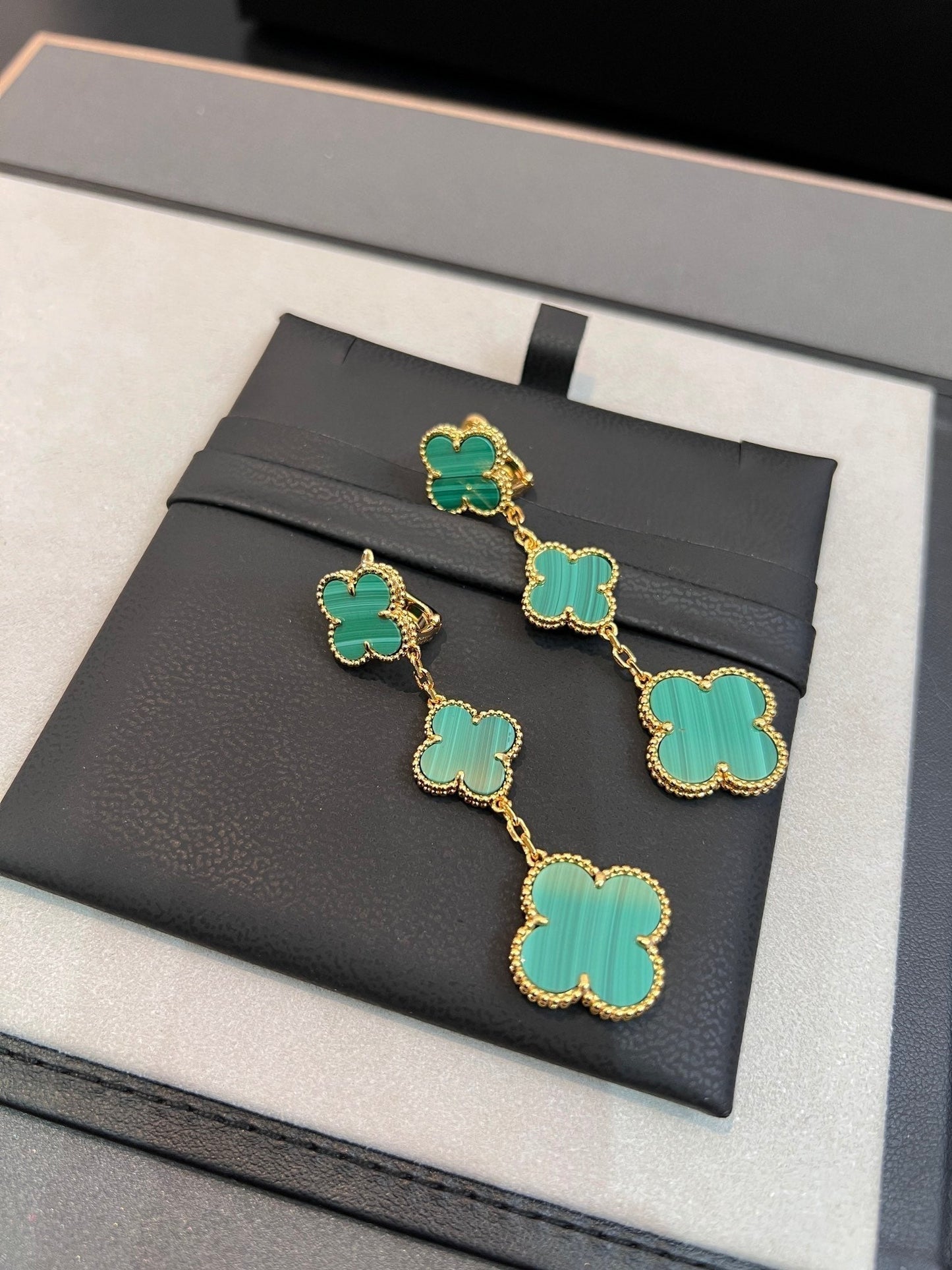 [Royal Top]CLOVER MALACHITE 3 MOTIFS GOLD