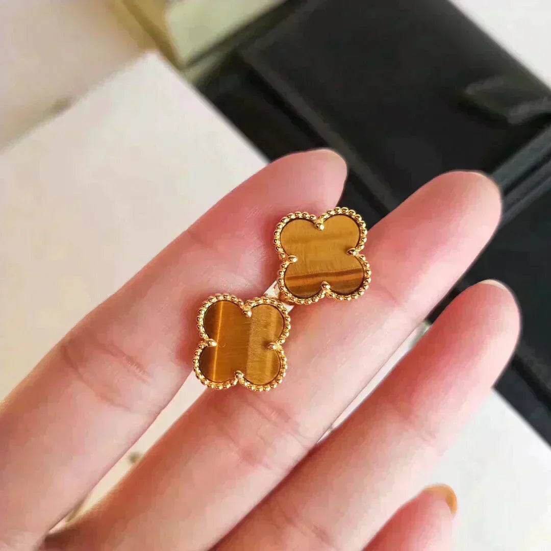 [Royal Top]CLOVER MEDIUM 1 MOTIFS TIGER EYE EARRINGS