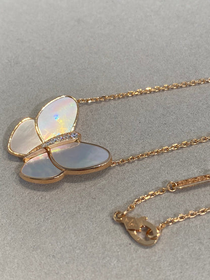[Royal Top]BUTTERFLY GOLD MOP DIAMOND NECKLACE