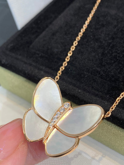 [Royal Top]BUTTERFLY GOLD MOP DIAMOND NECKLACE