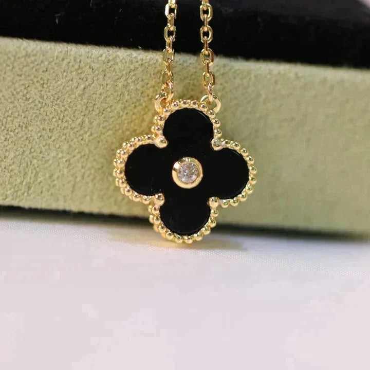 [Royal Top]CLOVER 15MM DIAMOND ONYX NECKLACE