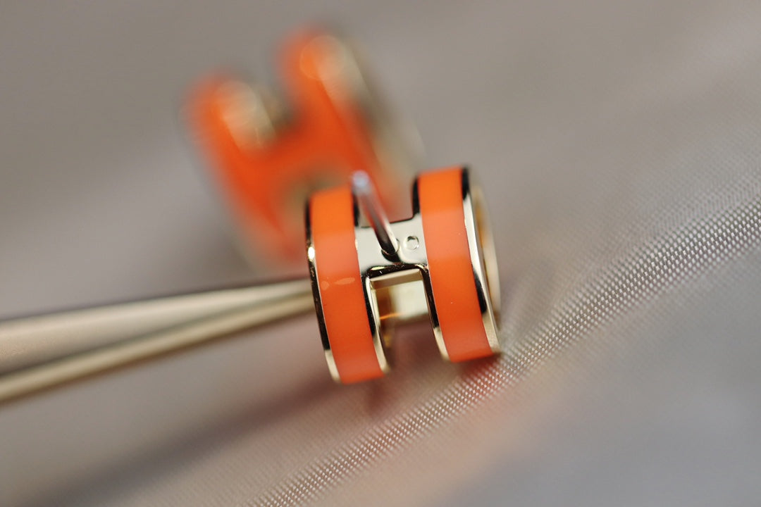 [Royal Top]MINI POP H EARRINGS ORANGE