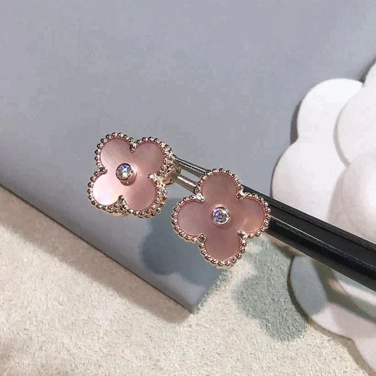 [Royal Top]CLOVER MEDIUM 1 MOTIFS  PINK MOP DIAMOND EARRINGS