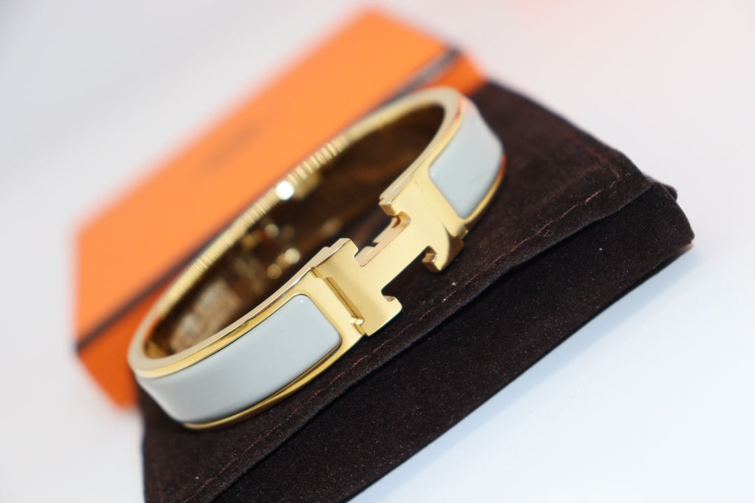 [Royal Top]H LIGHT BLUE BRACELET