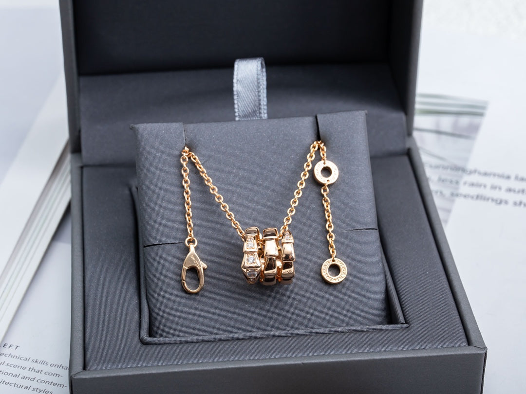 [Royal Top]SERPENTI PINK GOLD NECKLACE DIAMOND