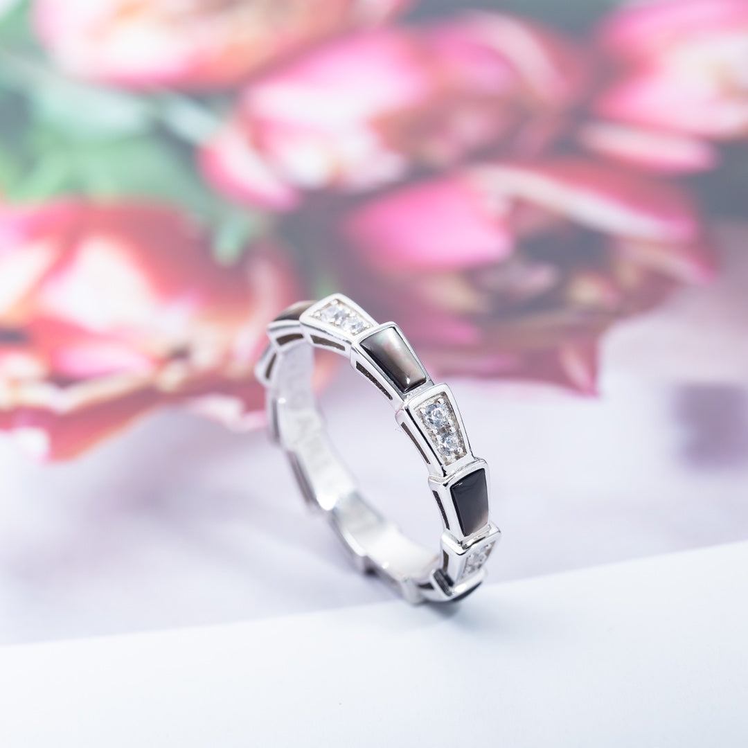 [Royal Top]SERPENTI RING SILVER  DIAMOND BLACK MOP 3MM