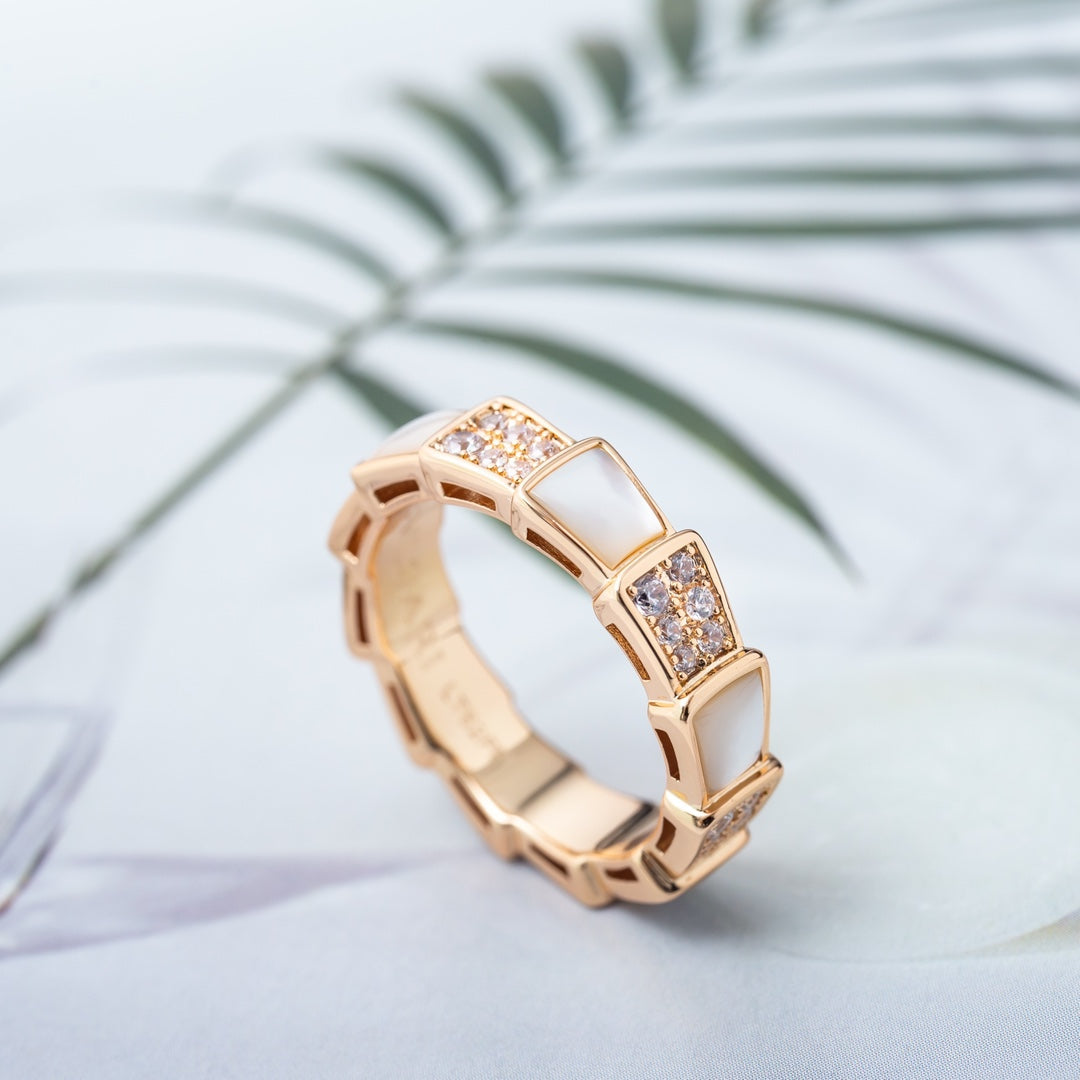 [Royal Top]SERPENTI RING PINK GOLD MOP DIAMOND PAVED 4MM