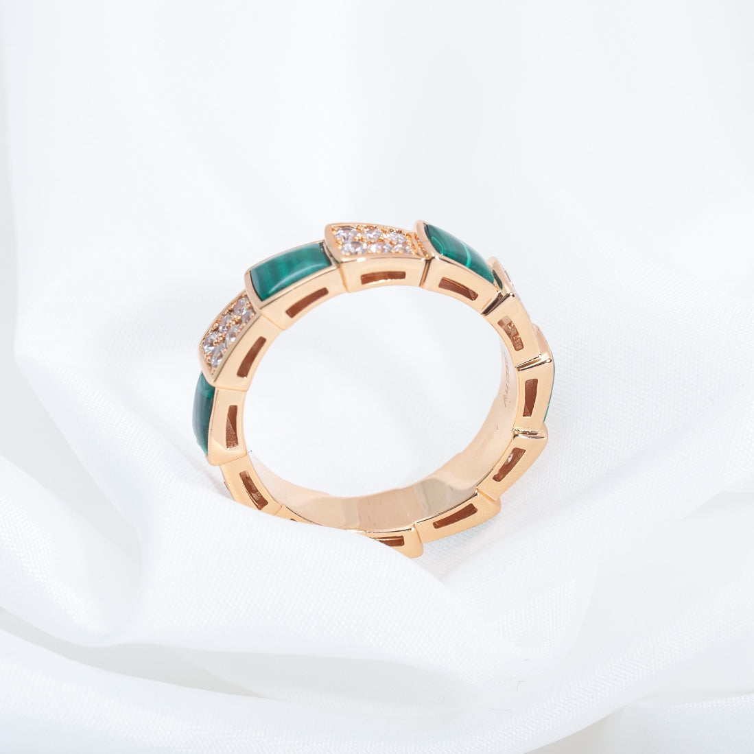 [Royal Top]SERPENTI RING PINK GOLD MALACHITE DIAMOND PAVED 4MM