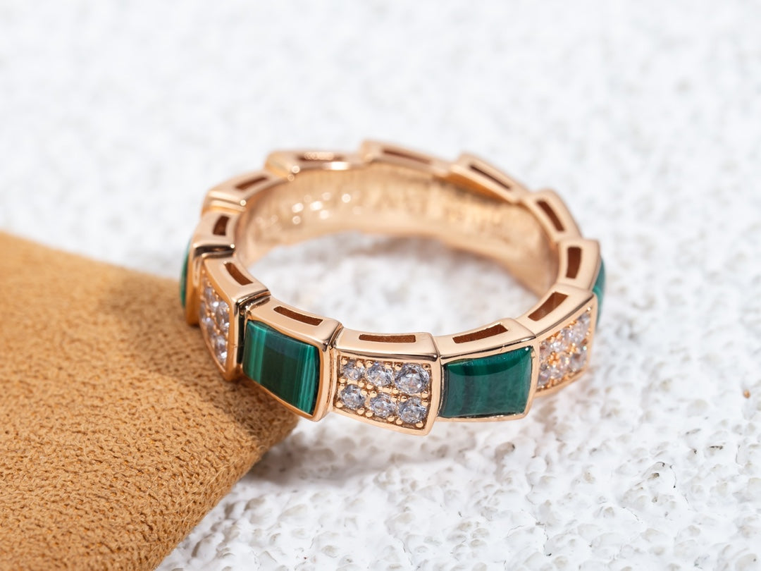 [Royal Top]SERPENTI RING PINK GOLD MALACHITE DIAMOND PAVED 4MM