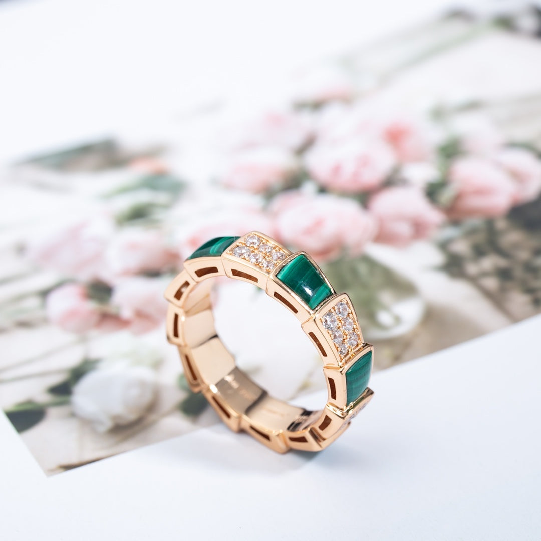 [Royal Top]SERPENTI RING PINK GOLD MALACHITE DIAMOND PAVED 4MM
