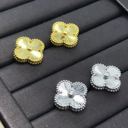 [Royal Top]CLOVER MINI 9.5MM LASER EARRINGS