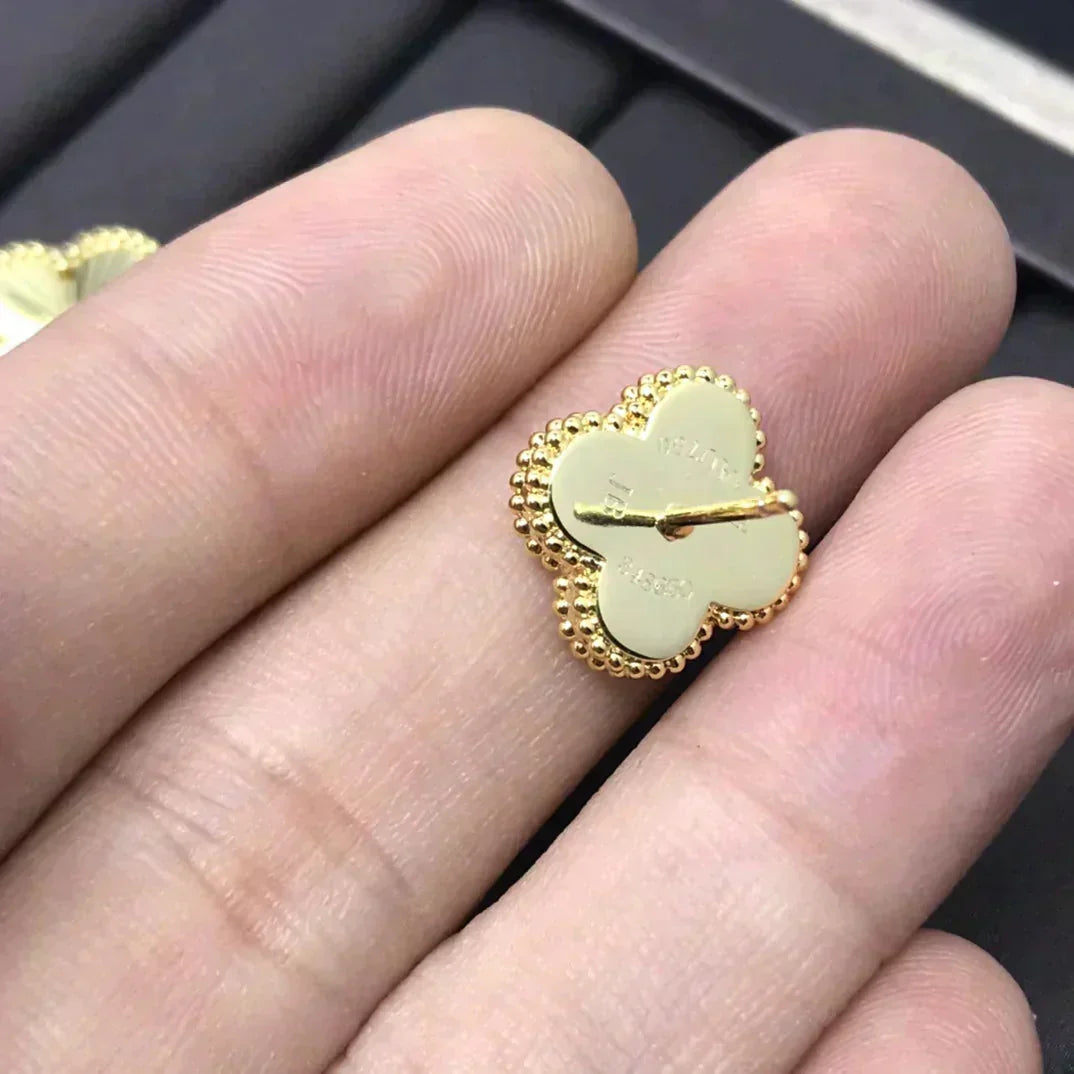 [Royal Top]CLOVER MINI 9.5MM LASER EARRINGS