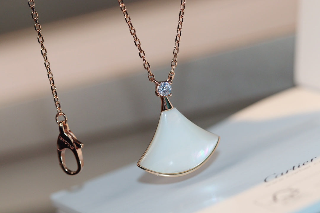 [Royal Top]DREAM NECKLACE WHITE MOP PINK GOLD 1 DIAMOND