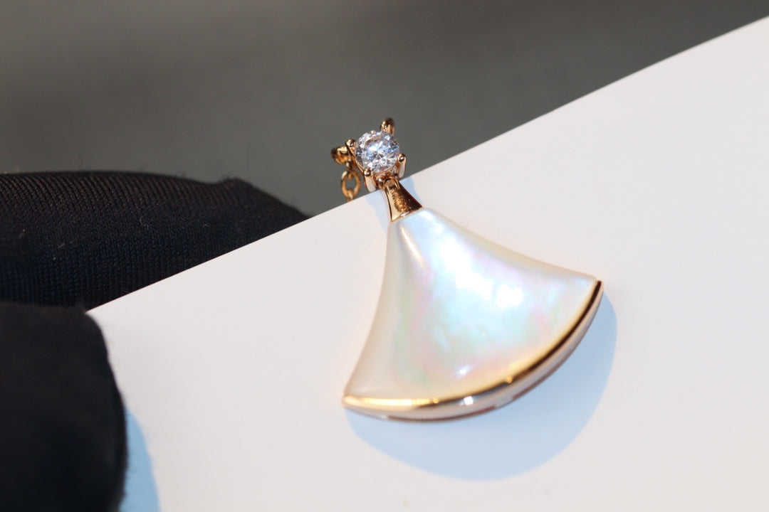 [Royal Top]DREAM NECKLACE WHITE MOP PINK GOLD 1 DIAMOND