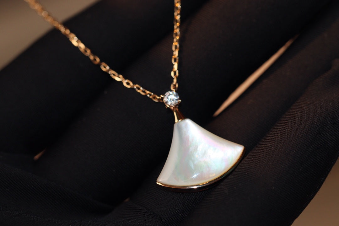 [Royal Top]DREAM NECKLACE WHITE MOP PINK GOLD 1 DIAMOND