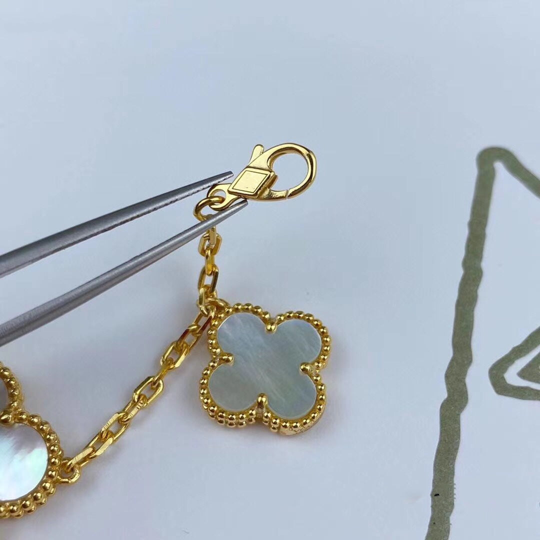 [Royal Top]MAGIC CLOVER MOP GOLD BRACELET 5 MOTIFS