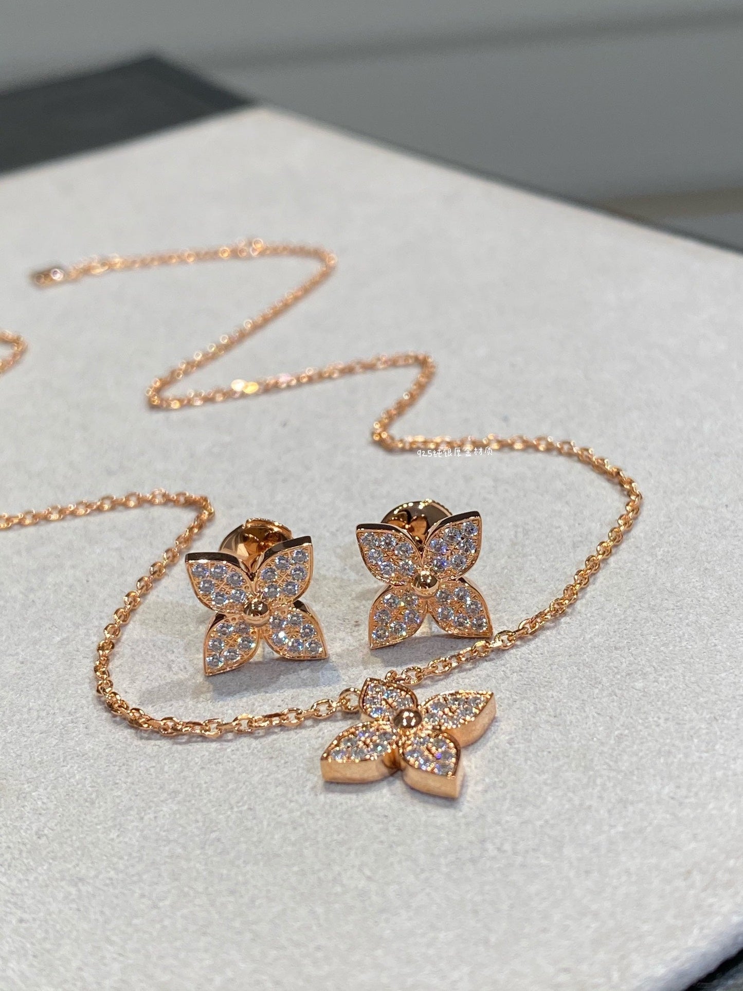 [Royal Top]STAR DIAMOND NECKALCE
