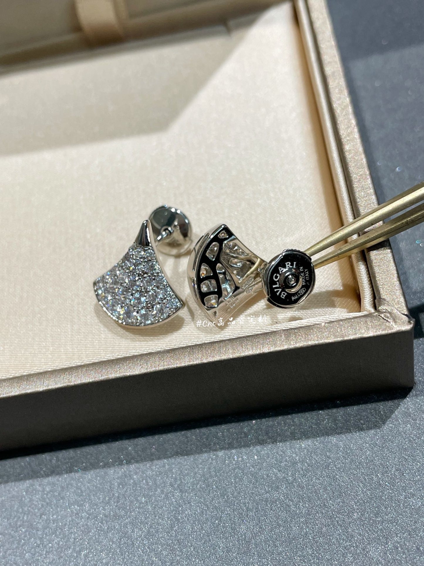 [Royal Top]DREAM STUD EARRINGS DIAMOND