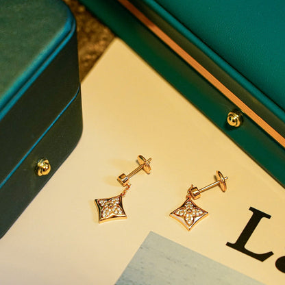 [Royal Top]STAR DIAMONDS EARRINGS GOLD
