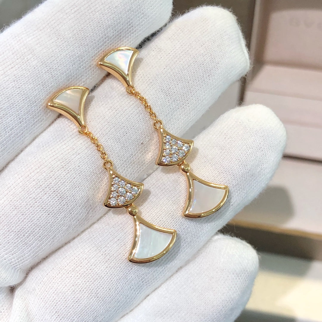 [Royal Top]DREAM EARRINGS 3 MOTIFS DIAMOND MOP PINK GOLD