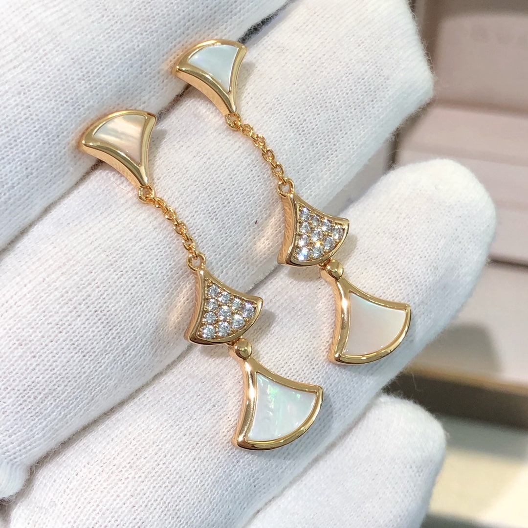 [Royal Top]DREAM EARRINGS 3 MOTIFS DIAMOND MOP PINK GOLD