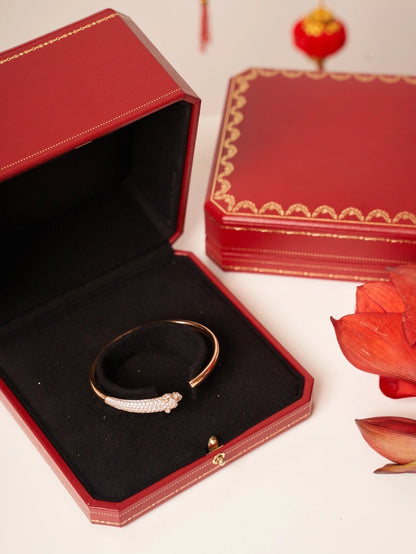 [Royal Top]PANTHERE ROSE GOLD DIAMOND OPEN BRACELET
