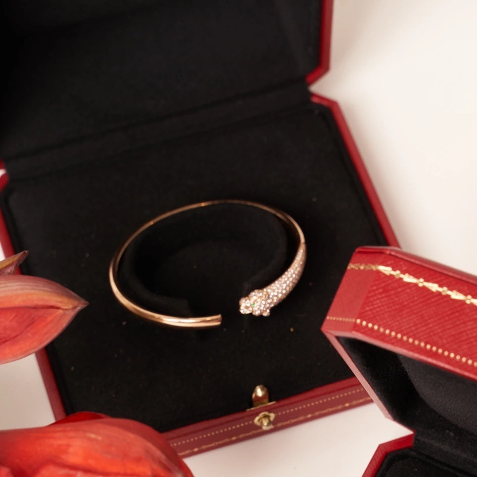 [Royal Top]PANTHERE ROSE GOLD DIAMOND OPEN BRACELET