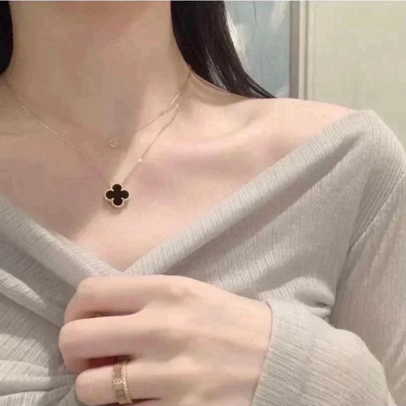 [Royal Top]CLOVER 15MM BLACK ONYX SINGLE FLOWER NECKLACE