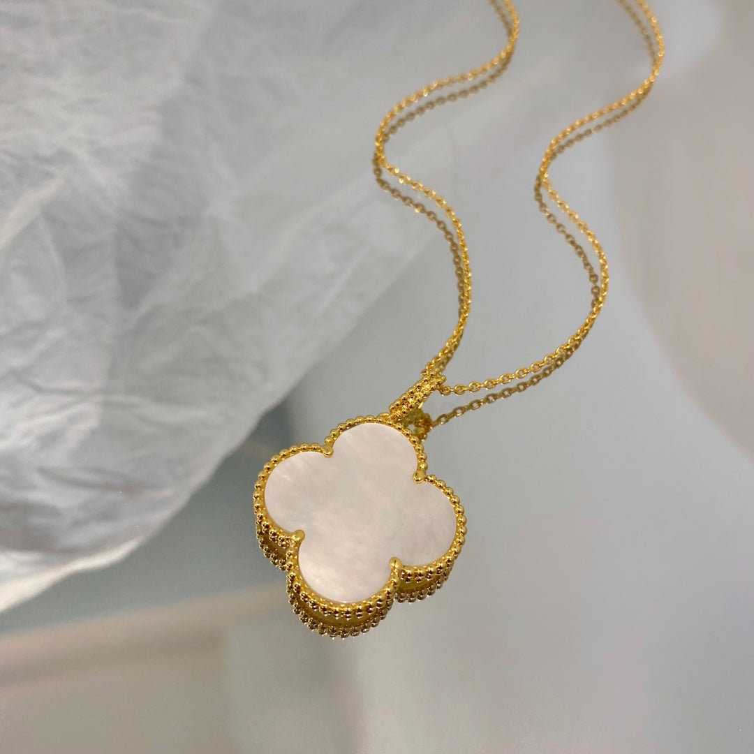 [Royal Top]CLOVER 25MM MOP LARGE PENDANT NECKLACE