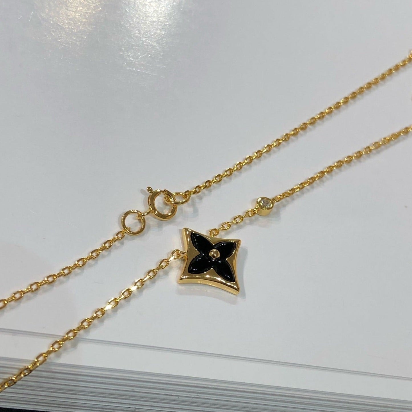 [Royal Top]STAR BLACK MOP NECKLACE