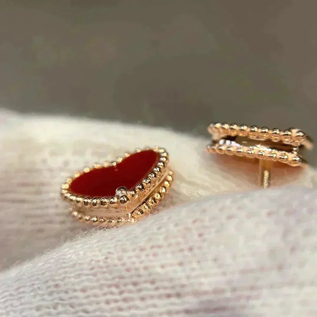 [Royal Top]HEART CARNELIAN STUD EARRINGS